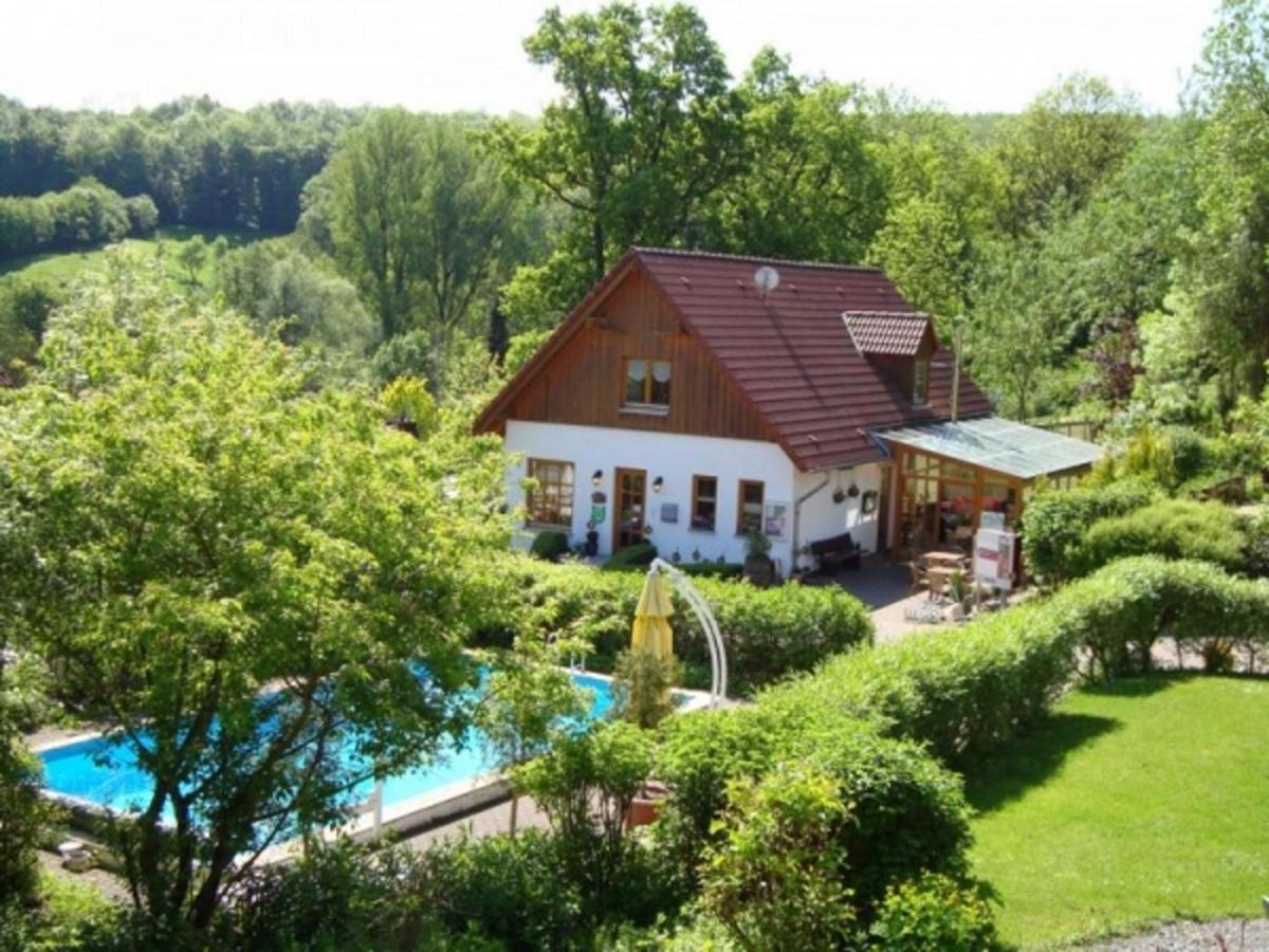 Spacious Apartment In The Green Bruchttal Bredenborn Kültér fotó