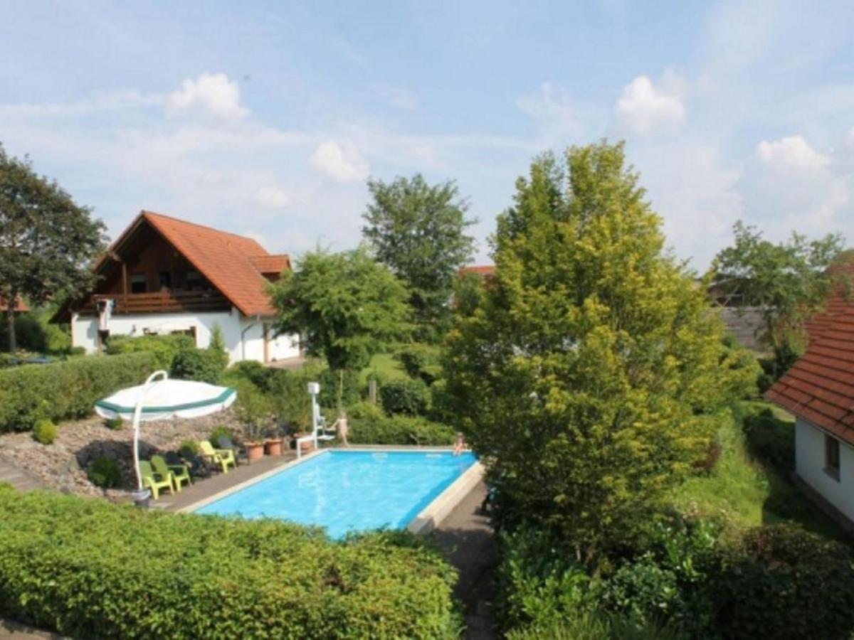Spacious Apartment In The Green Bruchttal Bredenborn Kültér fotó